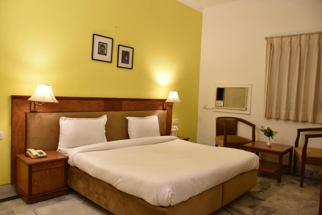Greenwood Hotel Khajurāho Extérieur photo