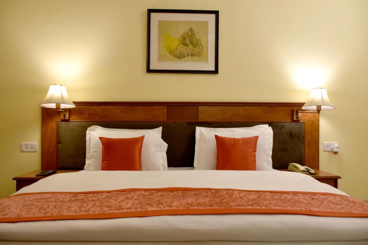 Greenwood Hotel Khajurāho Extérieur photo