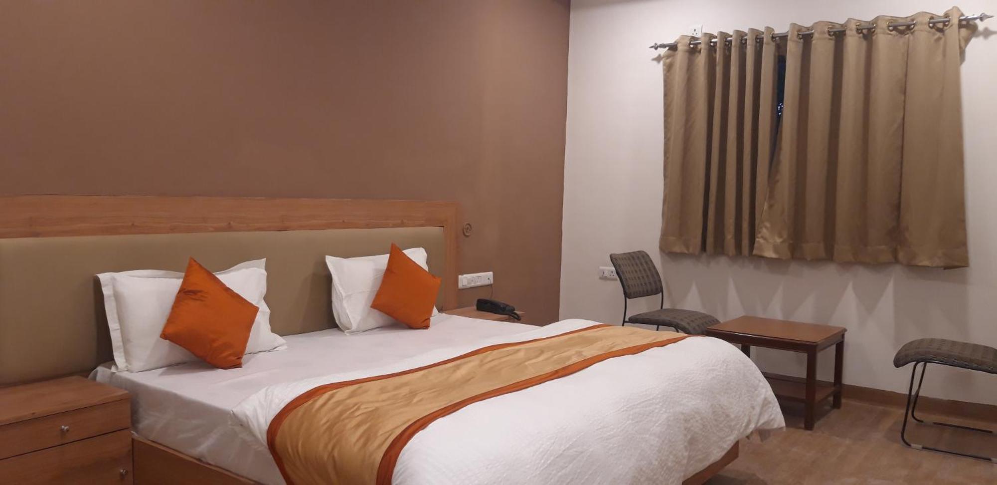 Greenwood Hotel Khajurāho Extérieur photo